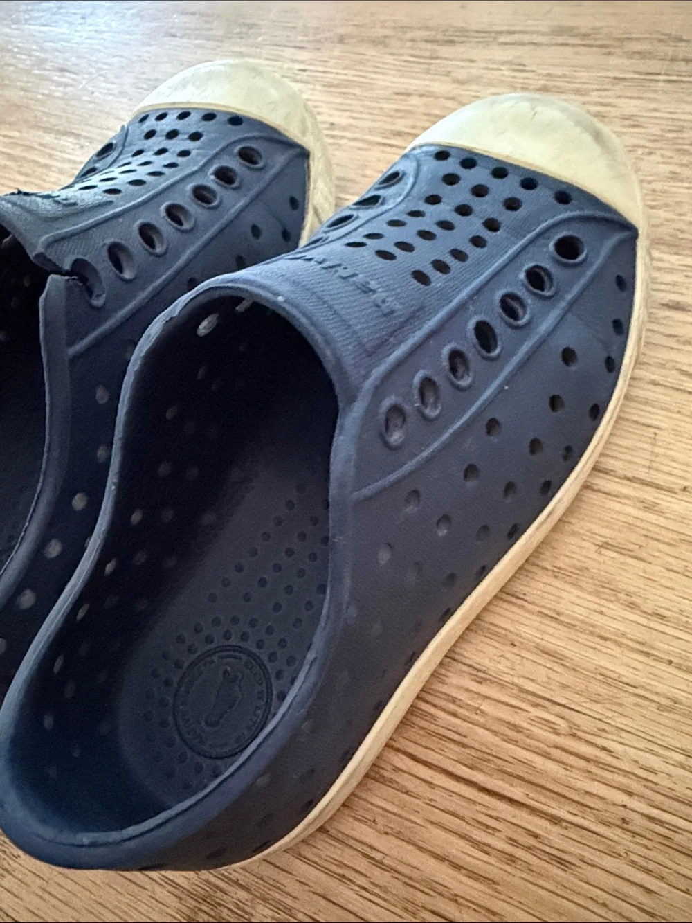 Native Shoes Navy Blue/White Water Shoes child size C9 unisex